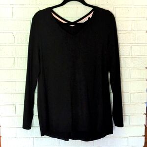 Isaac Mizrahi V-Neck Forward Seam Knit Top  7510